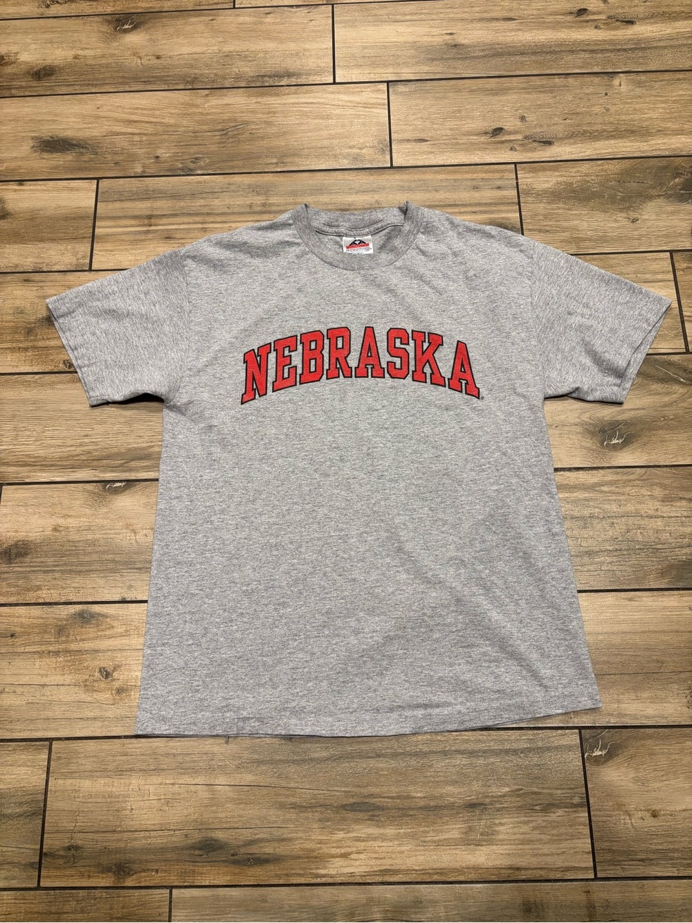 Vintage 90s Nebraska Cornhuskers Shirt L Grey Red Spellout